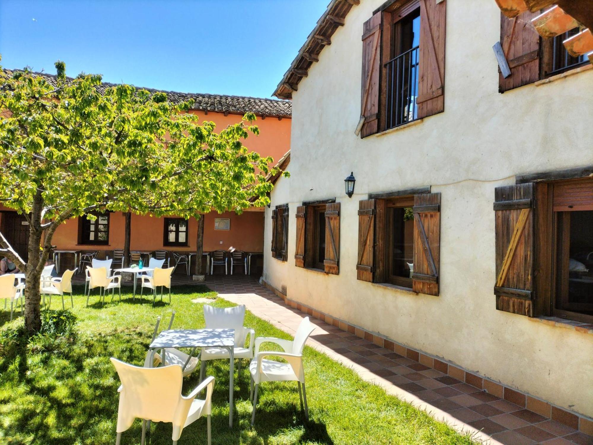 Don Camino Low Cost Villalcazar de Sirga Экстерьер фото